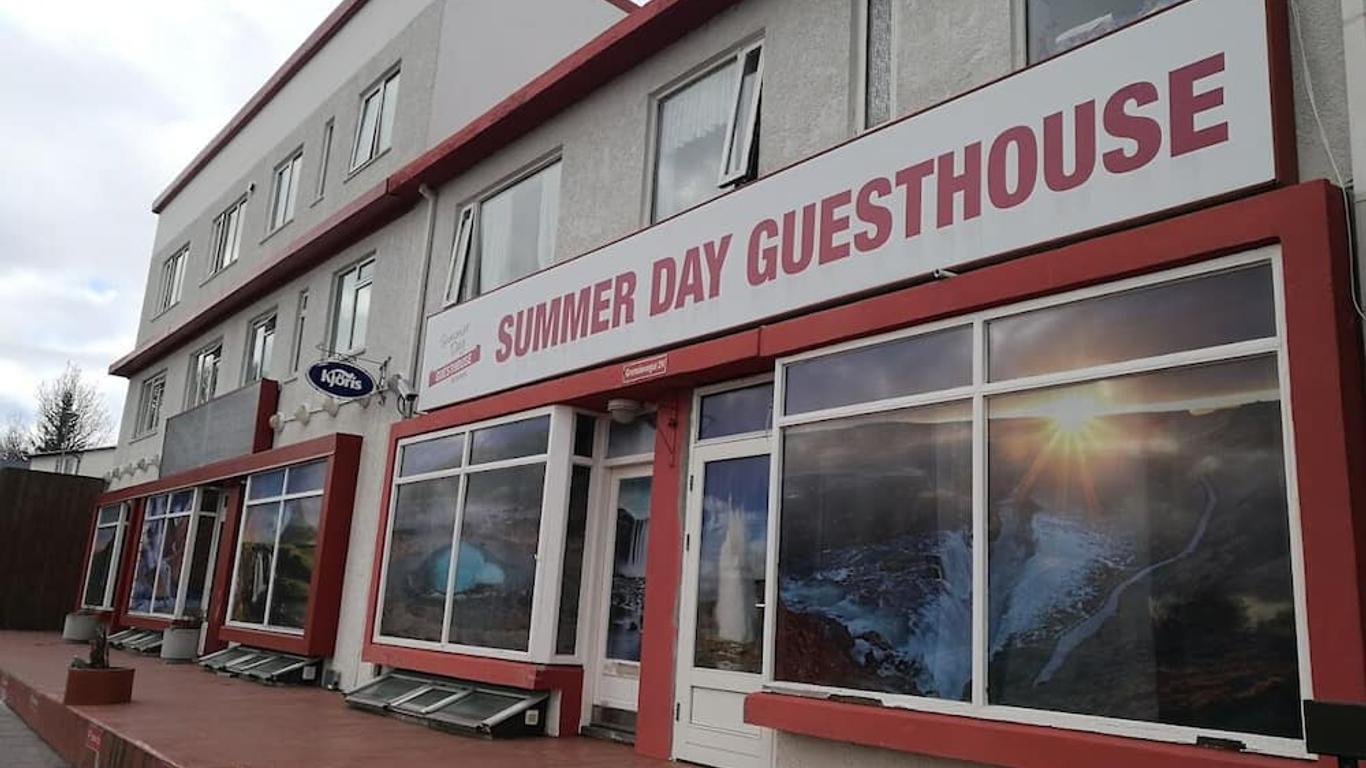 Summerday Guesthouse