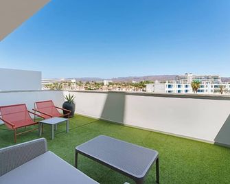 Hotel Livvo Anamar Suites - Maspalomas - Balcó