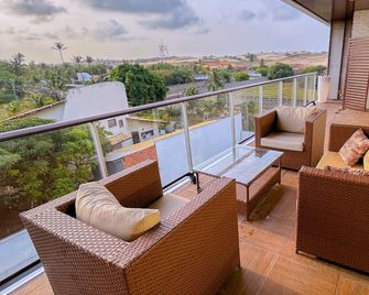 Vm Hotel Cumbuco - Caucaia - Balkon