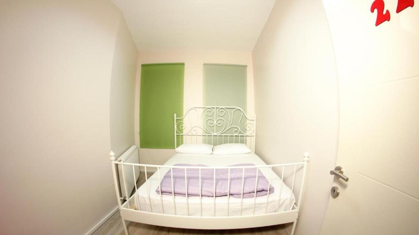 Vegan Bellavista Hostel