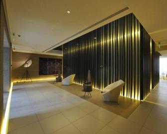 Jinjiang Inn Select Qingdao Henan Road Railway Station - Qingdao - Lobby