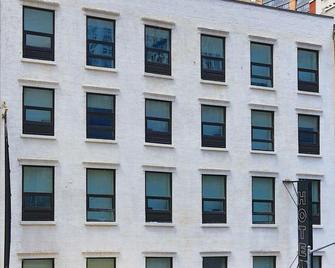 Riff Downtown - New York - Bina