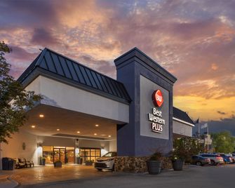 Best Western Plus Madison-Huntsville Hotel - Madison - Gebouw