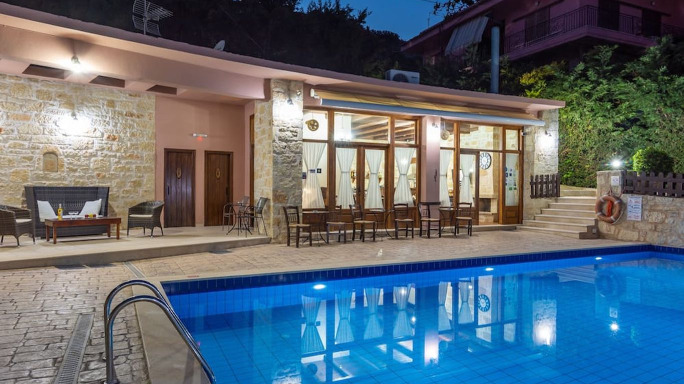 Petronikoli Traditional House