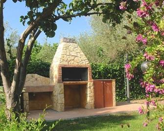 Alghero Sardinia -houses with garden, wi-fi free, parking private - Algueiro - Exterior