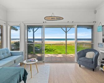 Beachside Bungalow #5 - Avoca Beach - Sala de estar