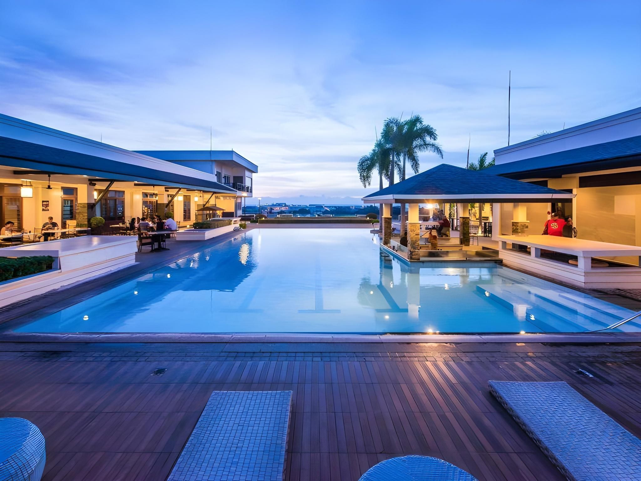 L'Fisher Chalet - Bacólod - Piscina