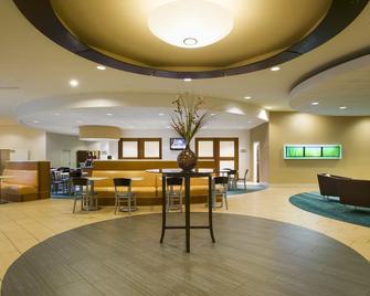 SpringHill Suites by Marriott Lawrence Downtown - Lawrence - Lobby