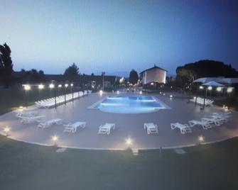 Il Casale Corte Rossa - Latina - Pool