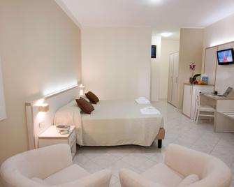 Hotel Residence Nemo - Brindisi - Camera da letto