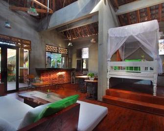 Nibbana Bunk Bed Kuta Utara - North Kuta - Sypialnia