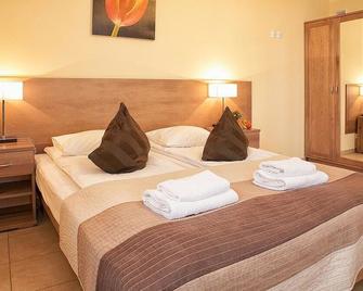 Planeta Hotel & Restauracja - Mielno - Bedroom
