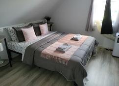 Comfy 1 bdrm apartment close to highway - Edmundston - Sovrum