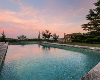 Luxury, views & privacy in Provence - Cadenet - Piscina