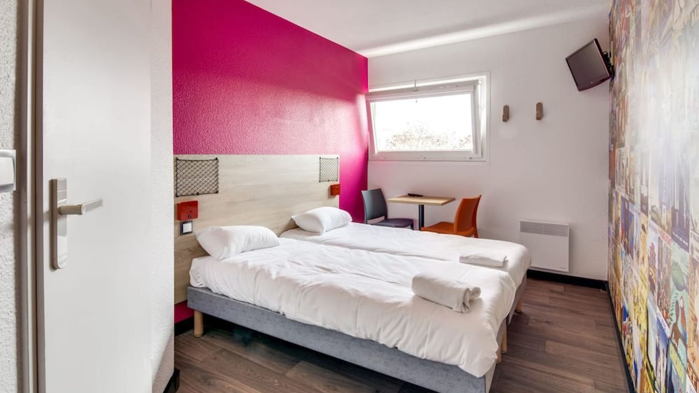 hotelF1 Bourges Le Subdray