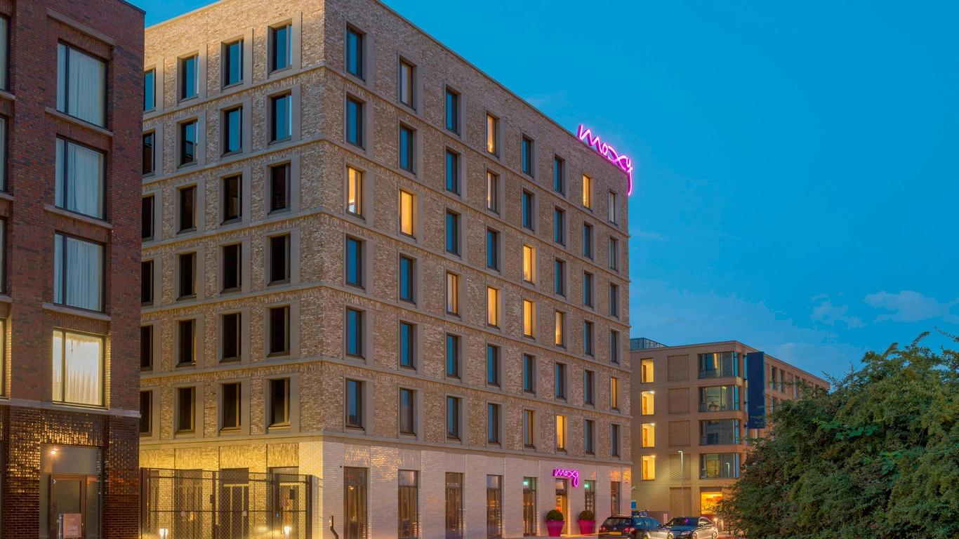 موكسي لندن إكسل