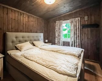 Beautiful Home In Sjusjøen With Kitchen - Sjusjøen - Bedroom
