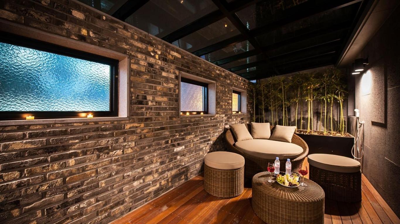 إس إل بوتيك هوتل