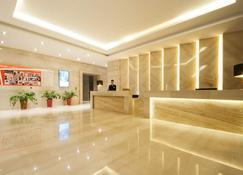 Oak International Apartment - Taiyuan - Rezeption