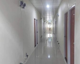 Nopphadon Hotel - Racha Thewa - Gang
