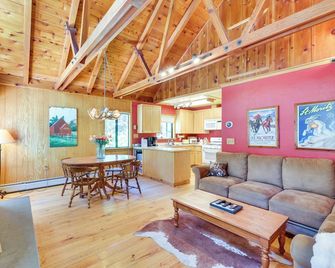 Less Than 2 Blocks to Lake Tahoe Family - Homewood