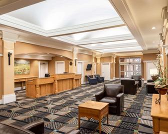 رويال هوتل ريجينا، ترايدمارك كوليكشن باي ويندام - ريجينا - ردهة