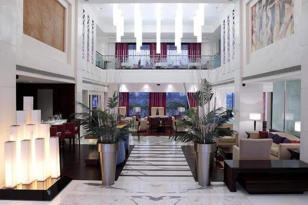 برايد بارك بريمير - جورجاون - ردهة