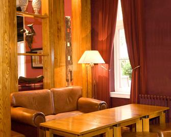 Premier Inn Liverpool (Roby) - 利物浦 - 餐廳