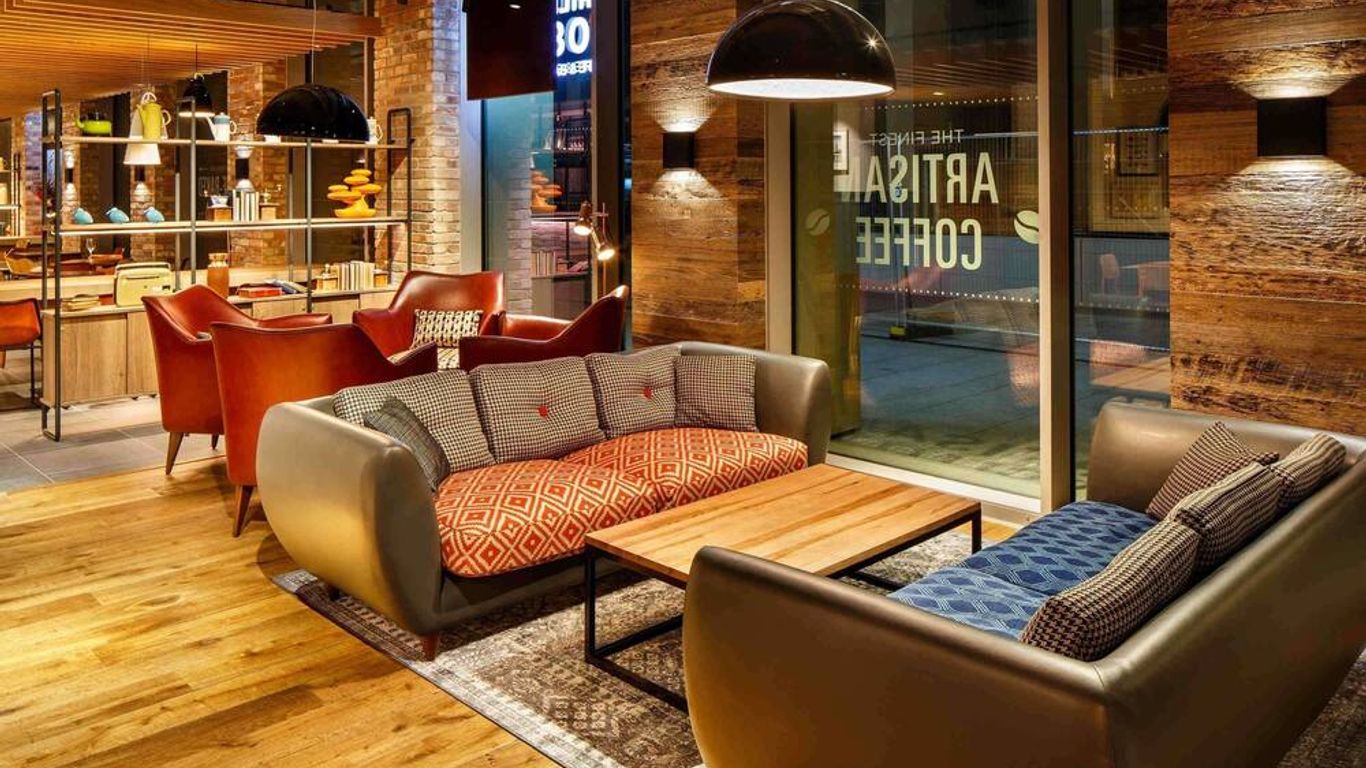 إيبيس لندن كانينغ تاون