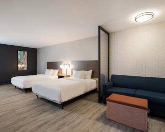 Everhome Suites Corona - Corona - Slaapkamer