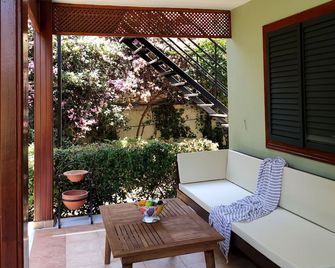 Pinea Hotel - Cirali - Terasa