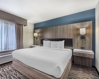 Best Western Plus Mountain View Auburn Inn - Auburn - Ložnice