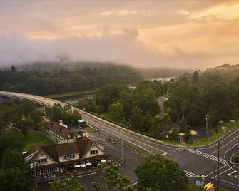 River's Edge - Barryville