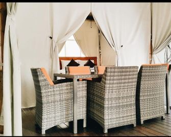 Maribaya Glamping Tent - Lembang - Huiskamer