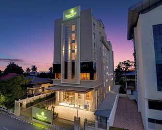 Lemon Tree Premier, Thiruvananthapuram - Thiruvananthapuram - Rakennus