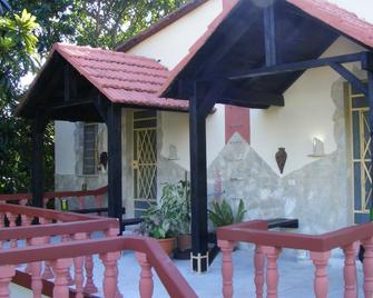 Guayasamin - Matanzas - Patio