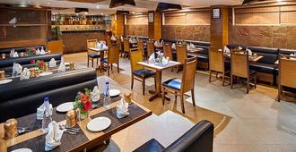 Coraltree By Goldfinch Hotels Bangalore - Bangalore - Restaurante