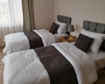 Cozy Home Next to Green Mosque - Bursa - Phòng ngủ