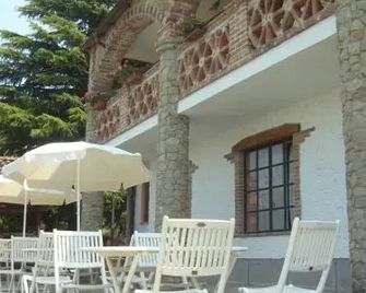 La Martinella - Canelli - Patio