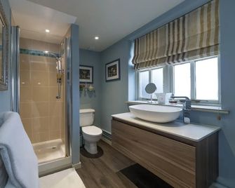 Bootmenders B&B - Petersfield