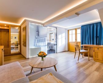 Rübezahlbaude - Großschönau - Wohnzimmer