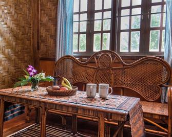 Amandra Villa - Luang Namtha - Dining room