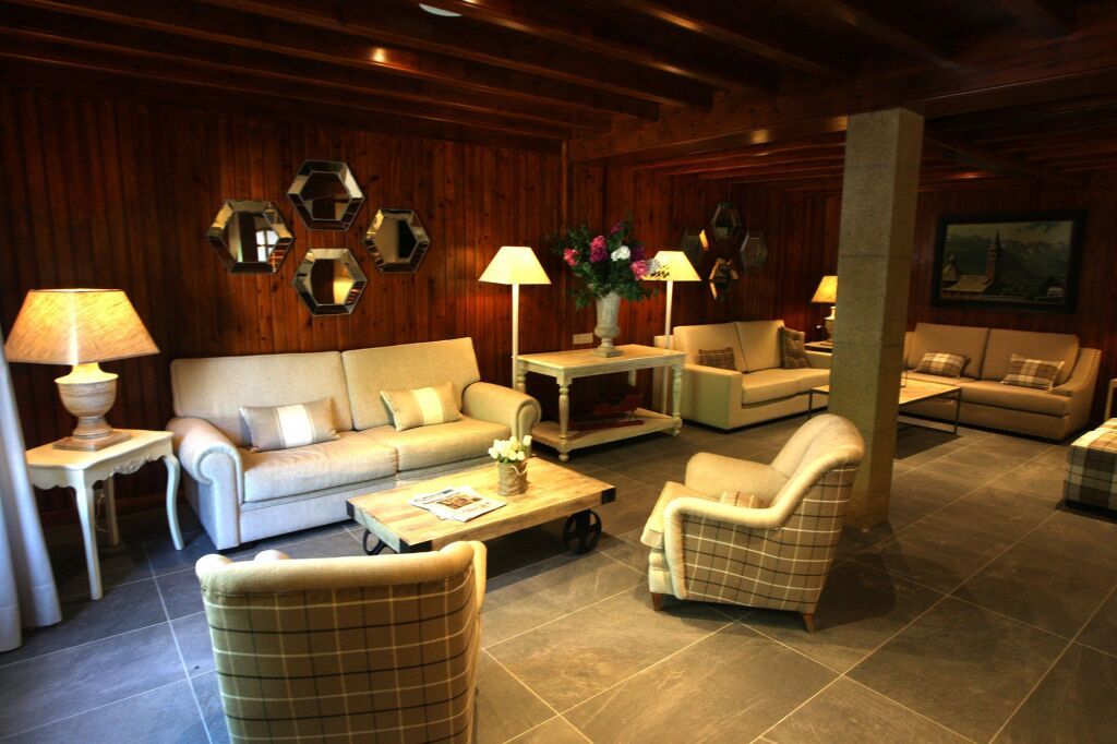 Hotel & Spa Real Villa Anayet - קאנפראנק - טרקלין