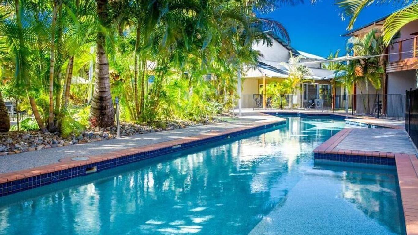 ذا ايدج على الشواطئ