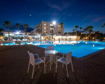 Hotel Baia D'oro - Licata - Pool