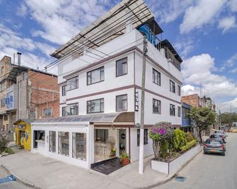 Ayenda Casa Blanca Bogota - Bogotá - Edificio