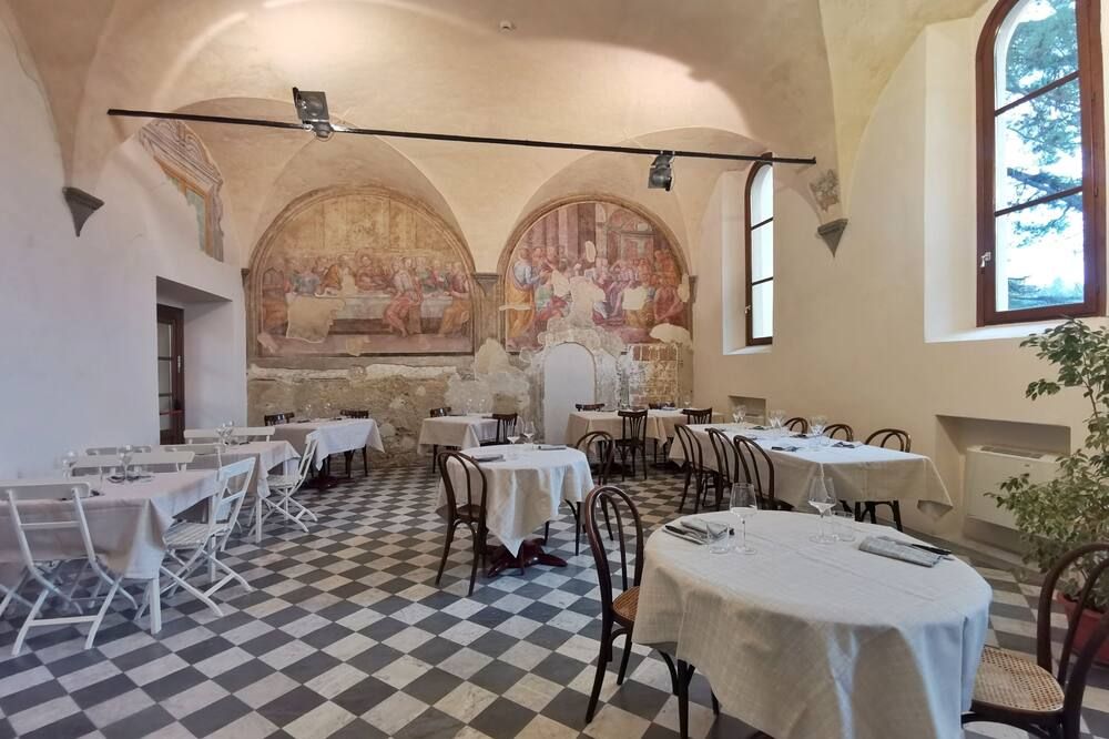 Chiostro Delle Monache Hostel Volterra - Volterra - Restaurante