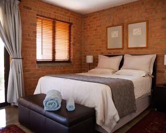Twin Rivers Bed and Breakfast - Centurion - Schlafzimmer