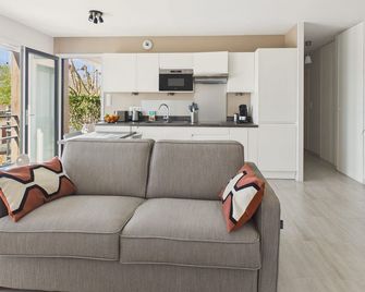 350m de la plage, appartement dans le centre - Andernos-les-Bains - Sala de estar