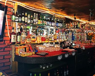 Patio Motel - Gardena - Bar